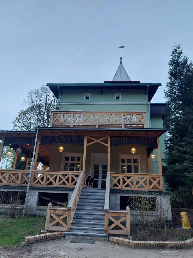 Szwajcarka Willa Z Sauna I Jacuzzi Kudowa-Zdrój Esterno foto