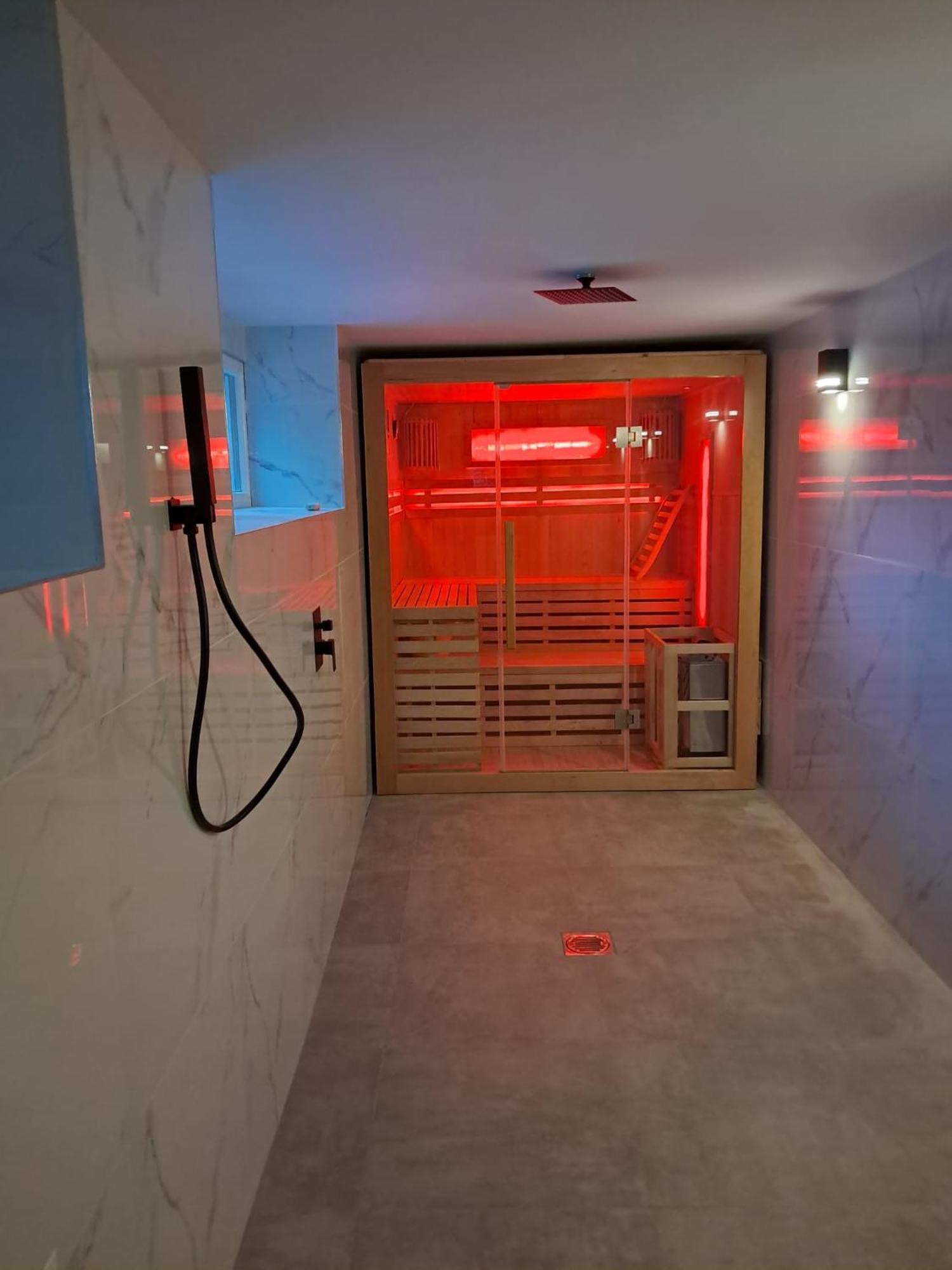 Szwajcarka Willa Z Sauna I Jacuzzi Kudowa-Zdrój Esterno foto