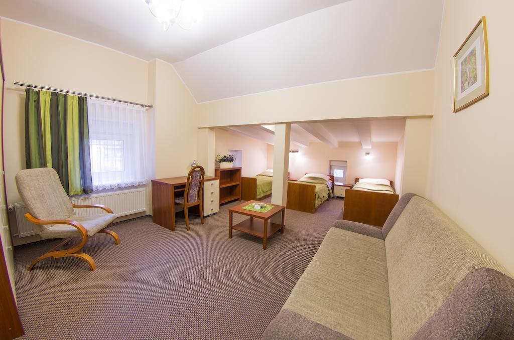 Szwajcarka Willa Z Sauna I Jacuzzi Kudowa-Zdrój Camera foto